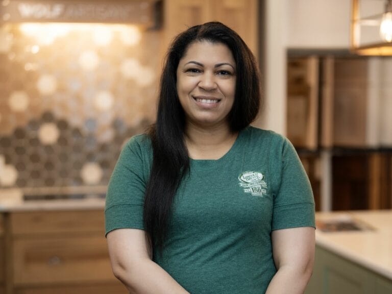 Photo of a female employee from Lincoln Davies.